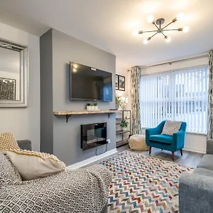 Holiday home Staybynumbers - Centre & Parking Belfast