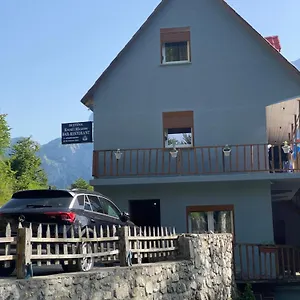 https://guesthouse-kroni-i-micanit.albaniahotels.org